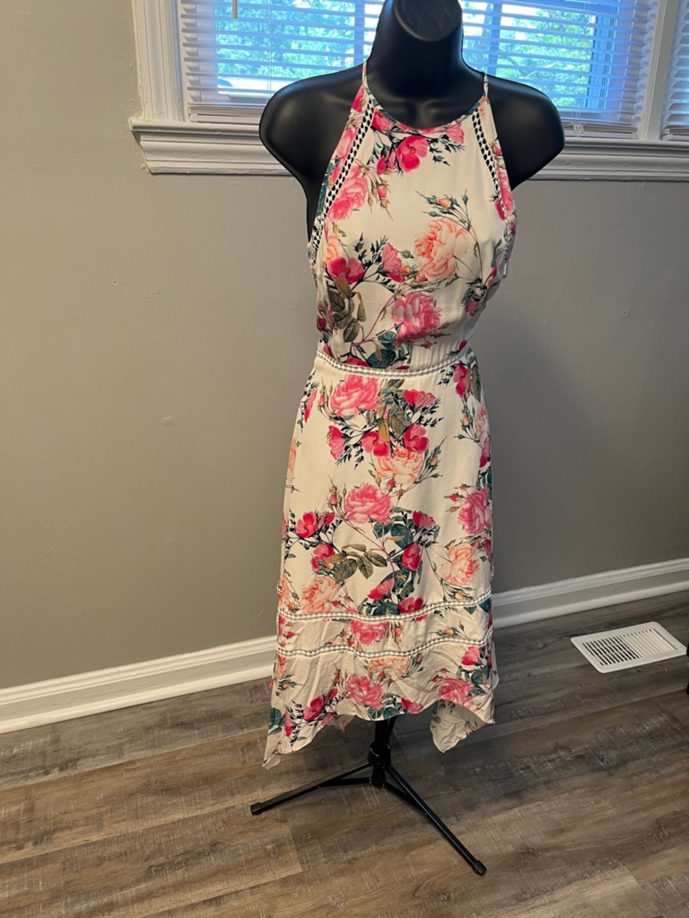 ANTONIO MELANI Floral Halter Dress in Cream and Pink